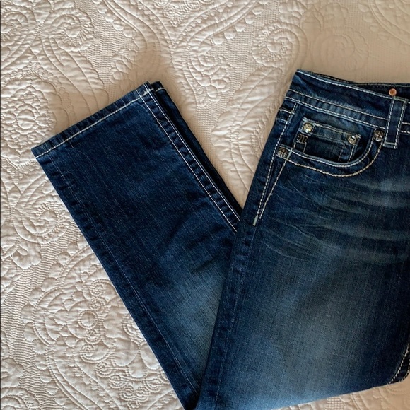 Miss Me Boyfriend Capri - Picture 4 of 7